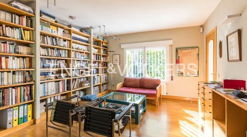 Foto 3 de Casa adosada en venda a Apóstol Santiago, Madrid Capital