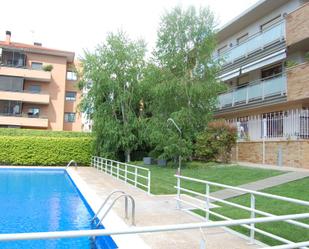 Swimming pool of Flat for sale in Sant Cugat del Vallès  with Terrace, Swimming Pool and Balcony