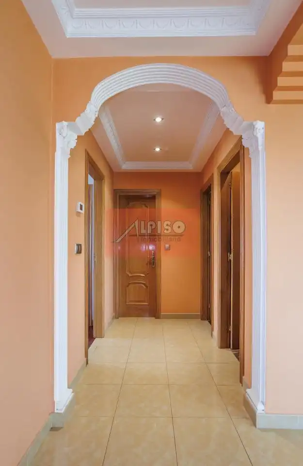 Casa o chalet en venta en O Carballiño   con Calefacción, Jardín privado y Terraza