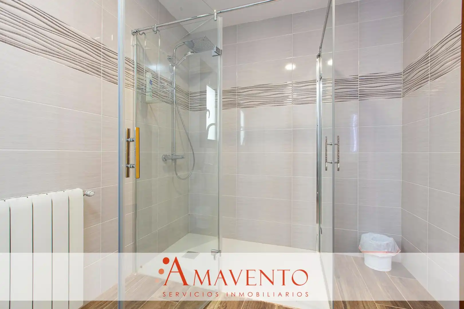 Bathroom of Country homes for sale in Talamanca de Jarama  with Air Conditioner, Heating and Private garden