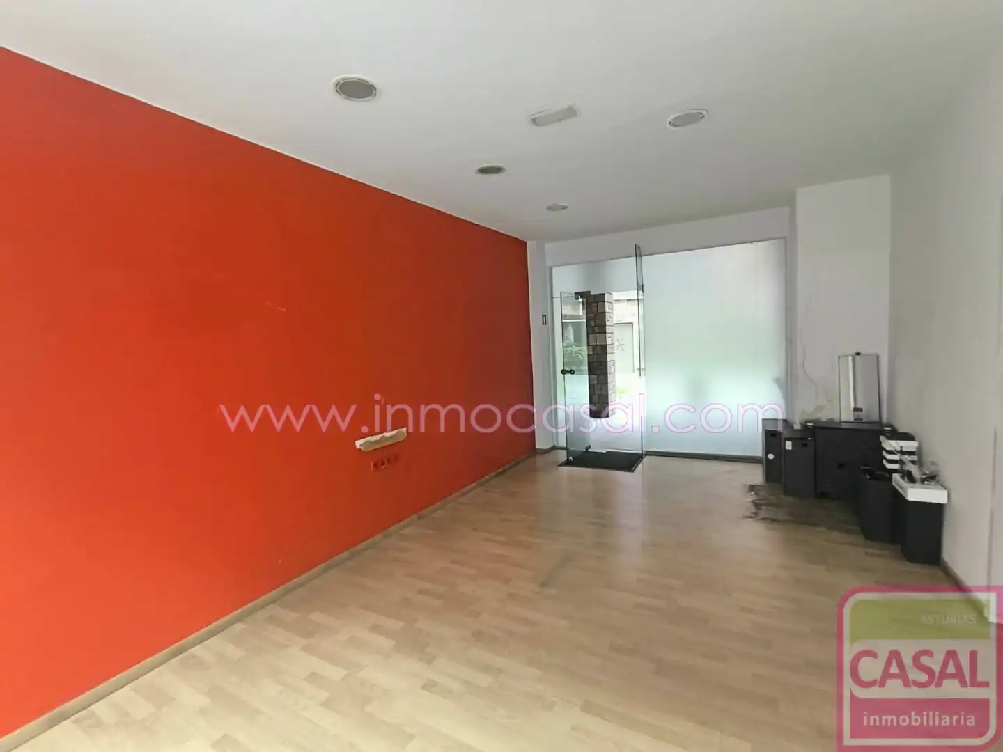 Local comercial en venta en Sama, imagen 3