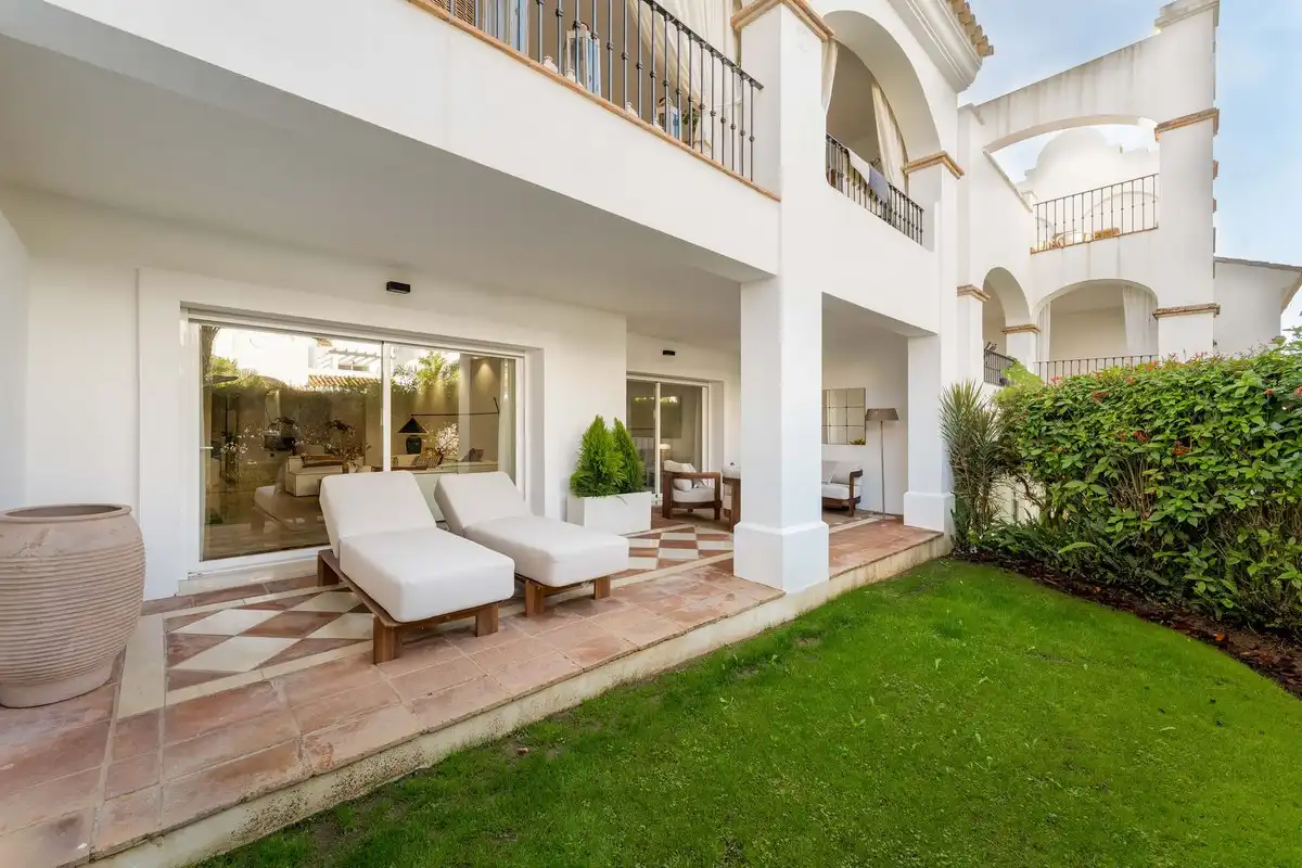 Terrassa de Planta baixa en venda en Marbella amb Aire condicionat, Jardí privat i Terrassa
