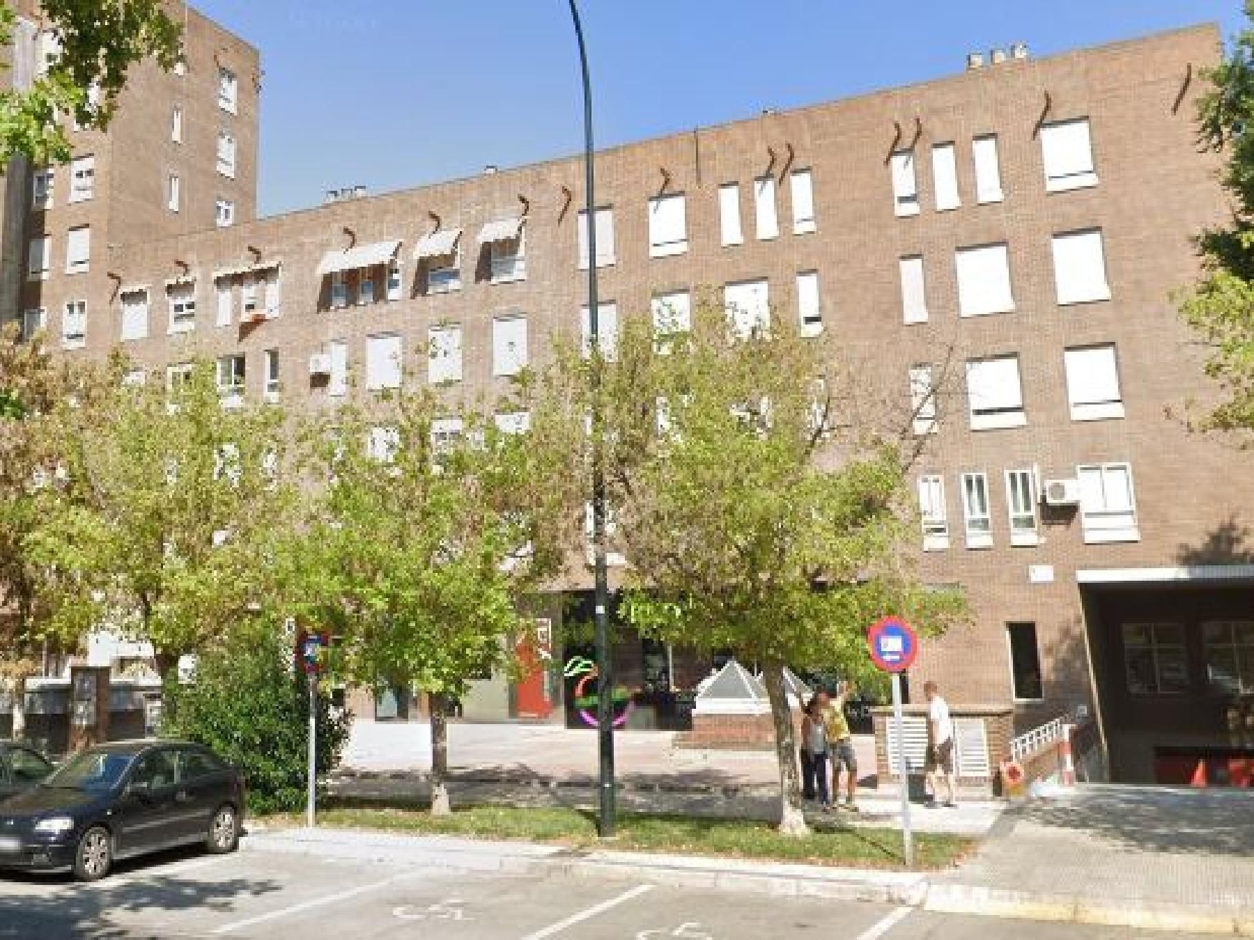 Exterior view of Premises for sale in  Zaragoza Capital