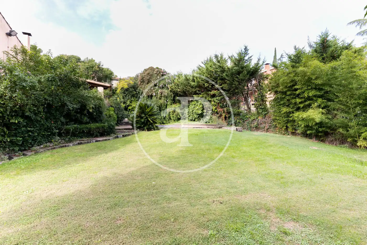 Jardín de Casa o chalet en venta en Cerdanyola del Vallès con Aire acondicionado, Calefacción y Jardín privado