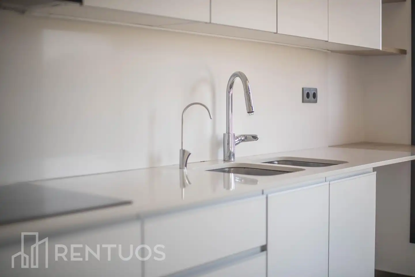 Kitchen of Flat for rent in Badalona  with Air Conditioner, Heating and Parquet flooring