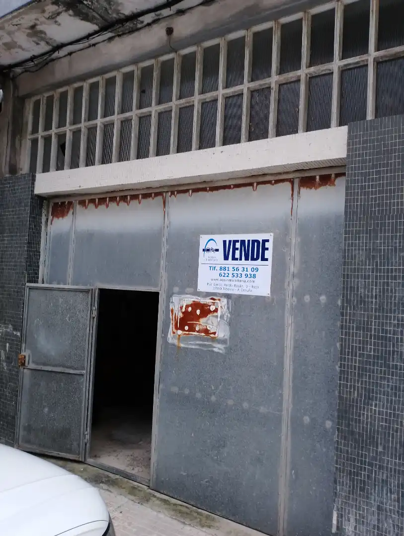 Gewerbefläche zum Verkauf in Rua Francisco Lorenzo Mariño 104, imagen 2