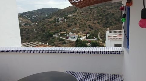 Casa de pueblo reformada con terraza en Torrox., imatge 2