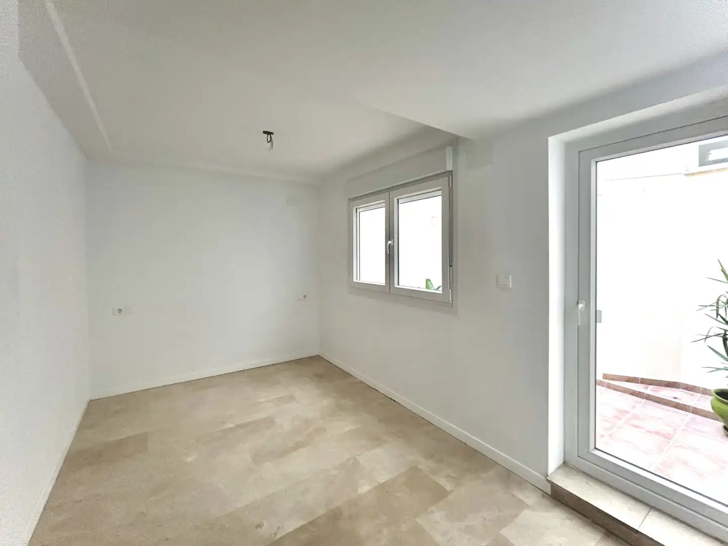 Flat for sale in Calle General Espartero, Carolinas Altas