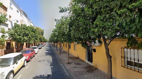 Foto 2 de Piso en venta en Calle Esturion, San Jerónimo - La Bachillera, Sevilla Capital