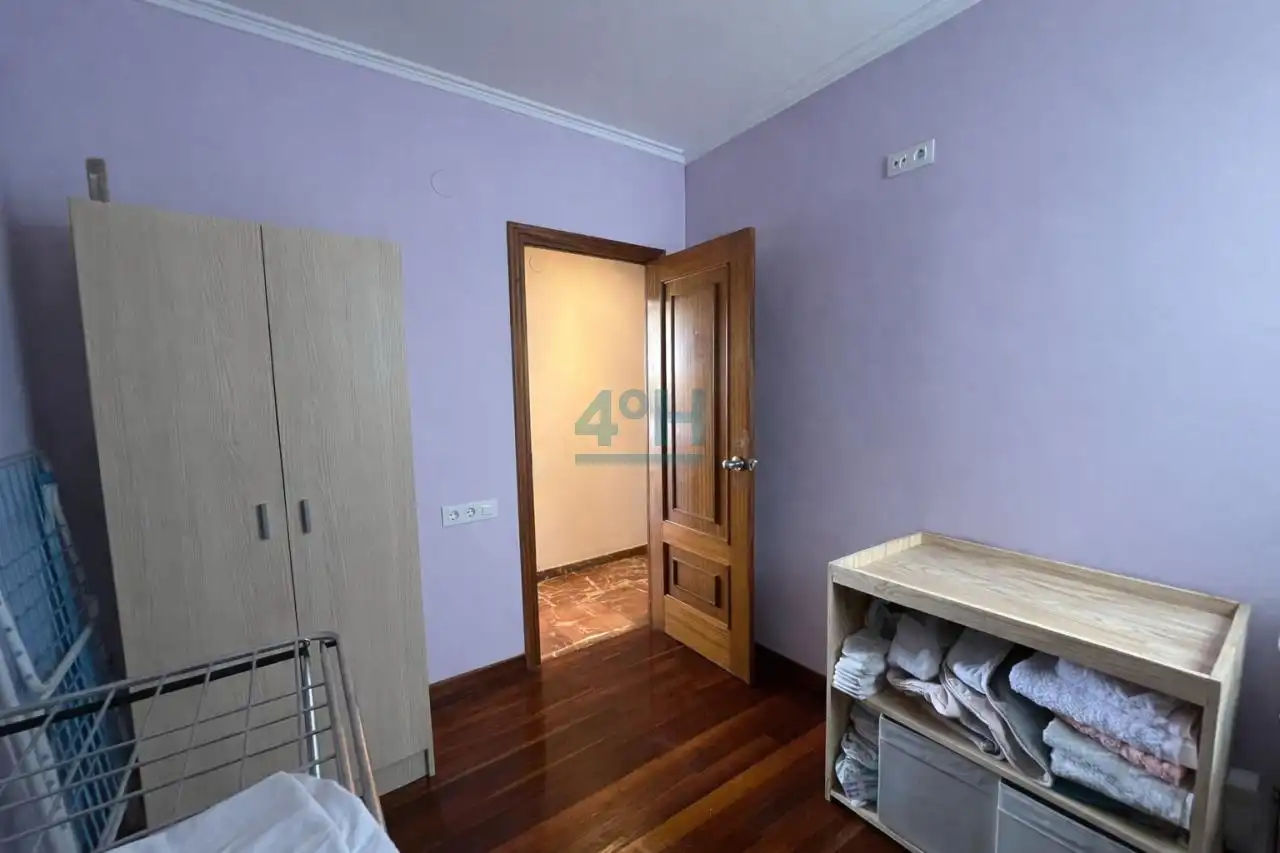 Bedroom of Flat for sale in Ourense Capital   with Heating, Parquet flooring and Storage room