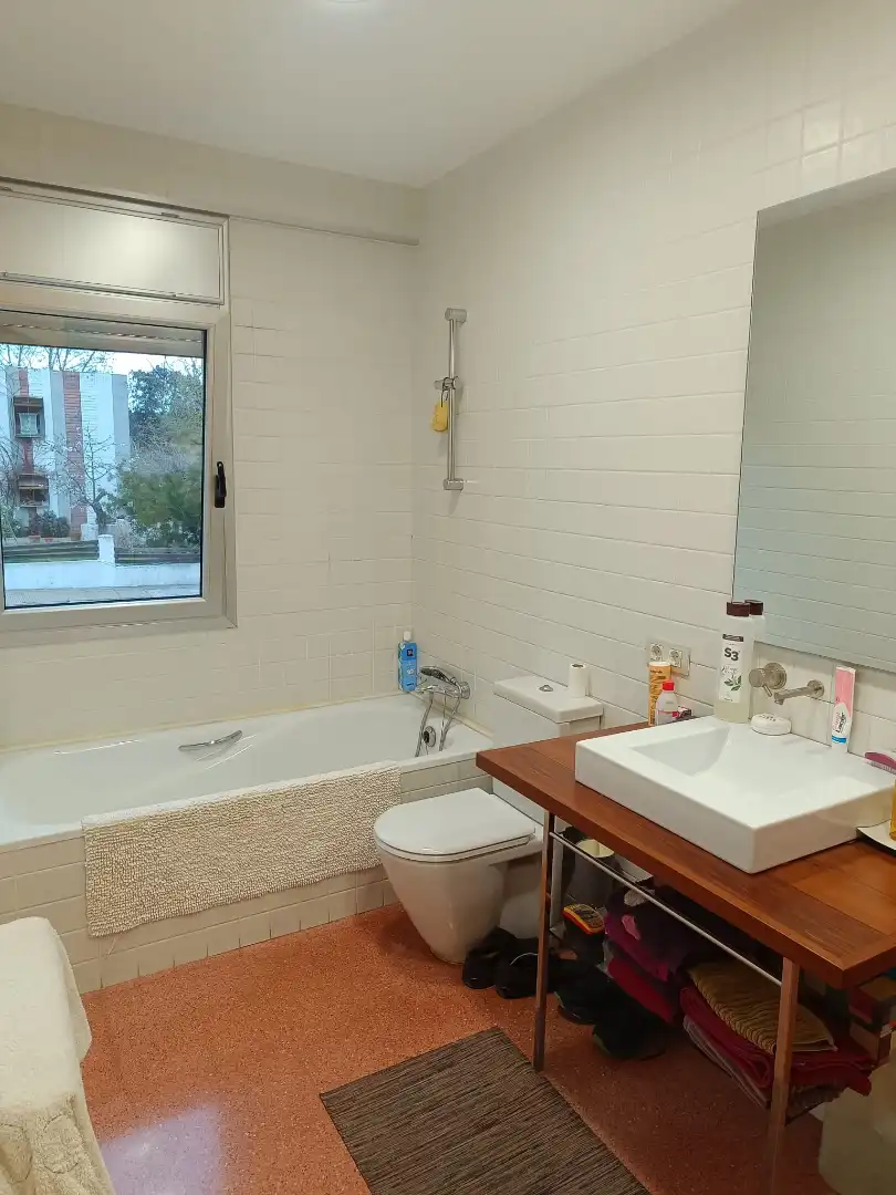 Bathroom of Houses for sale in Sant Esteve de Palautordera  with Air Conditioner, Heating and Private garden