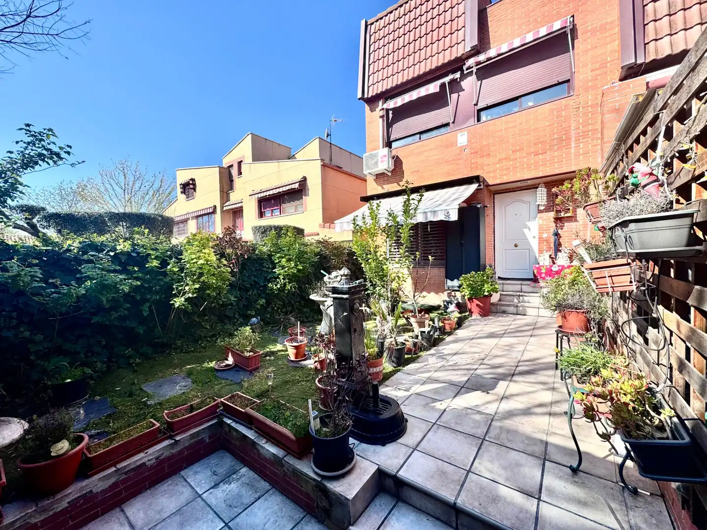 Jardín de Casa adosada en venta en Rivas-Vaciamadrid con Aire acondicionado, Calefacción y Jardín privado