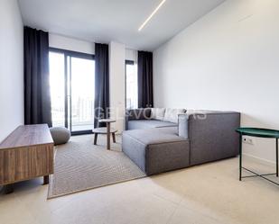 Sala d'estar de Pis de lloguer en  Barcelona Capital amb Aire condicionat, Terrassa i Piscina