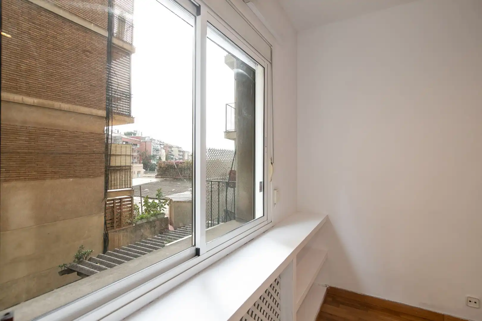 Habitación de Piso en venta en Barcelona con Aire acondicionado y Calefacción