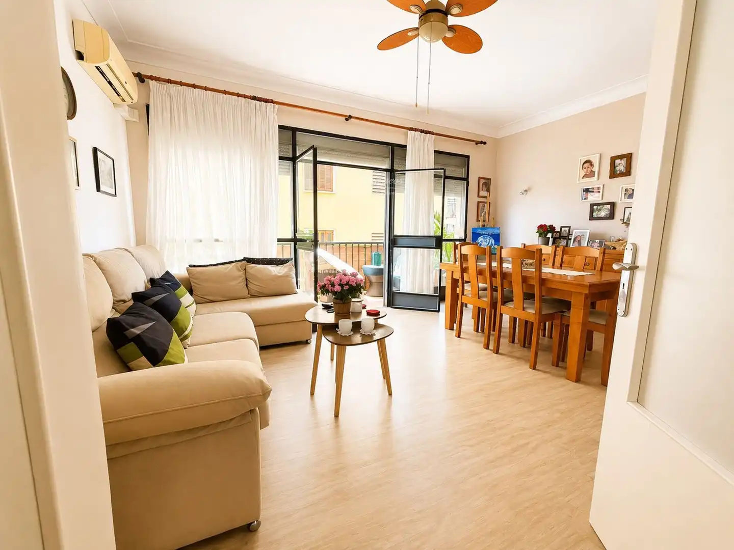 Sala d'estar de Pis en venda en  Palma de Mallorca amb Aire condicionat i Terrassa