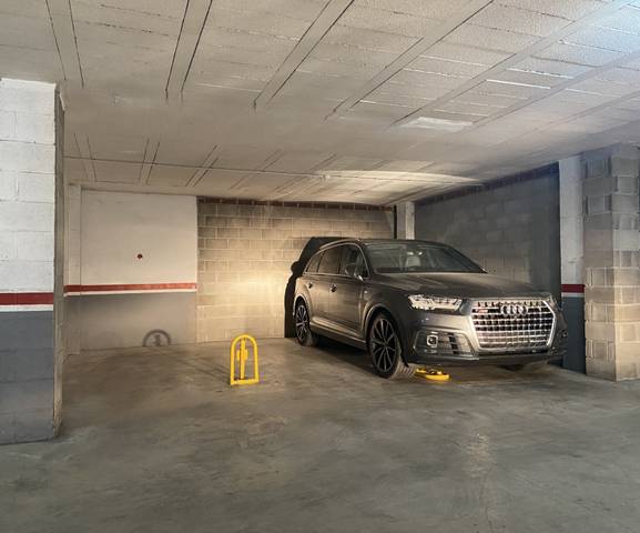 Garaje en Alquiler en Carrer de Brussel·les, 51 en Mar i Camp - Platja dels Capellans