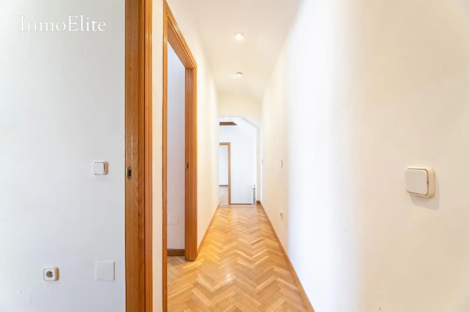 Casa adosada en venda en Madrid amb Aire condicionat, Calefacció i Parquet