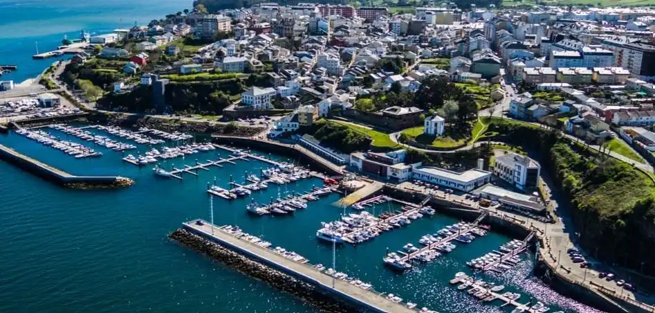 Vista exterior de Casa o chalet en venta en Ribadeo con Jardín privado