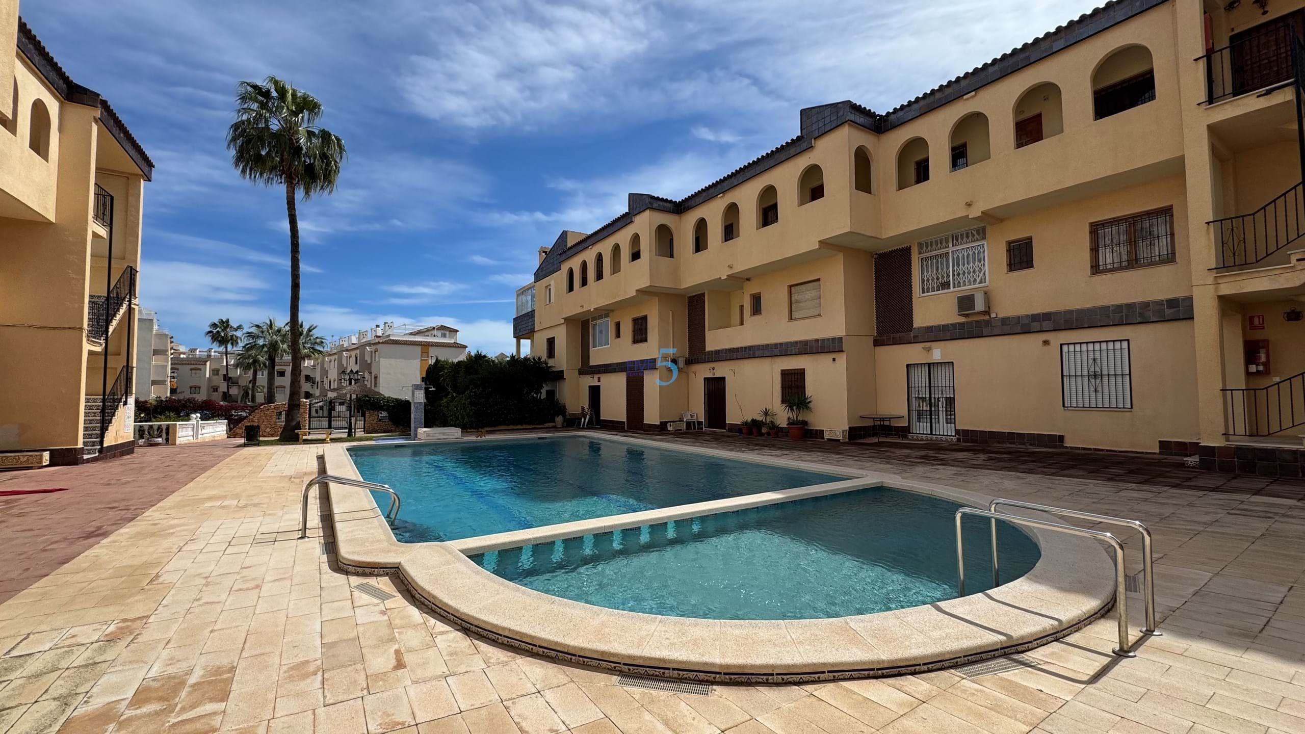 Swimming pool of Attic for sale in Torrevieja  with Storage room, Swimming Pool and Furnished