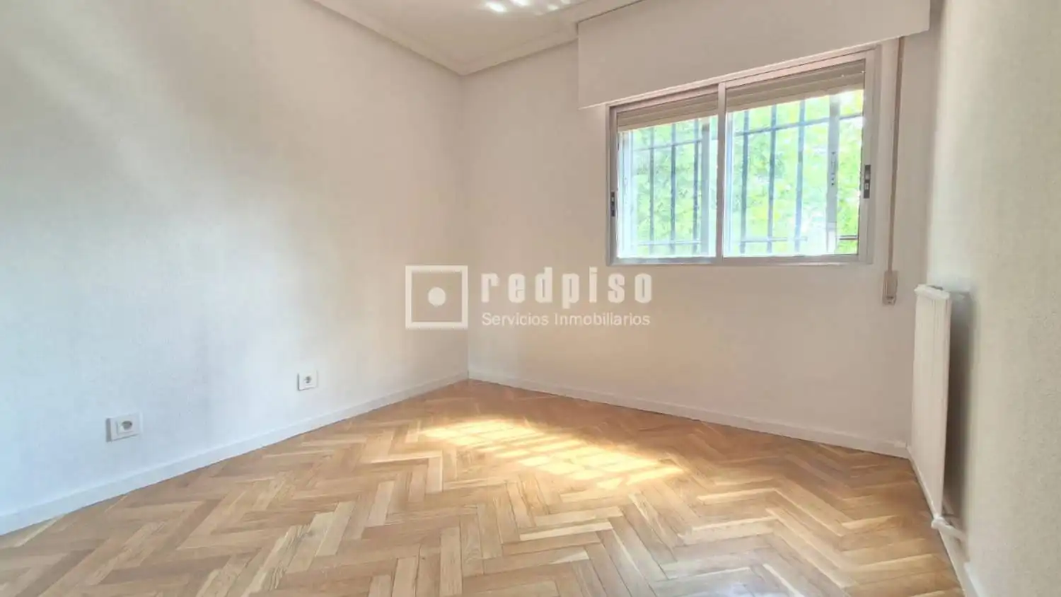 Bedroom of Houses for sale in Getafe  with Air Conditioner, Heating and Private garden