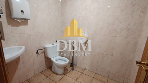 Photo 5 of Commercial properties for transfer in Carrer de la Independència, El Camp de l'Arpa del Clot, Barcelona Capital