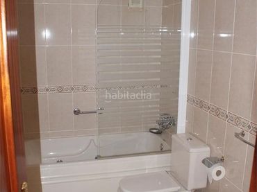 Piso con ascensor en venta en Calle los Hornos 43