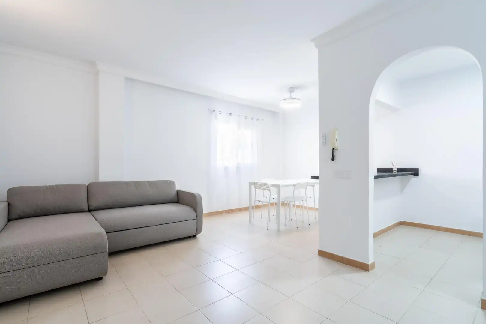 Sala de estar de Edificio en venta en Arona