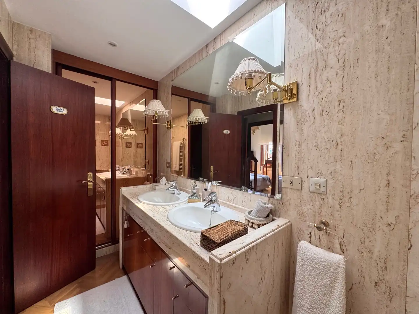 Baño de Apartamento en venta en Cáceres con Aire acondicionado, Calefacción y Terraza