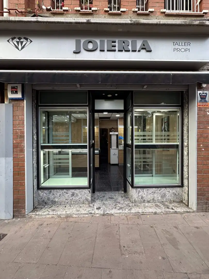 Local de lloguer a Centre