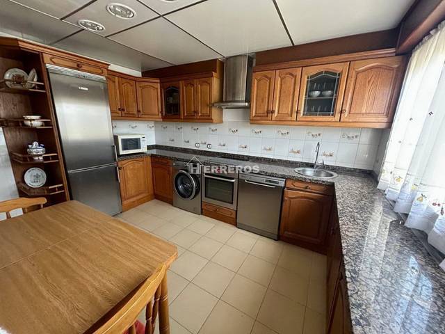 Casa adosada en Venta en bobadilla en Baños de Río Tobía