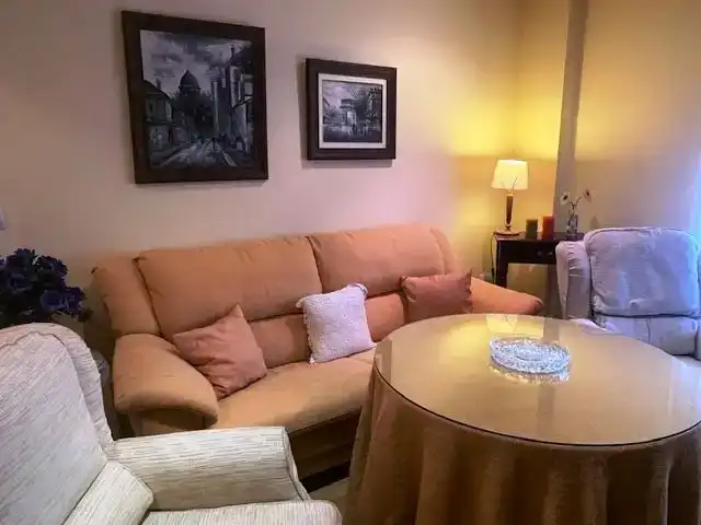 Sala d'estar de Pis en venda en Baeza amb Aire condicionat i Balcó