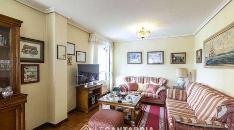 Foto 2 de Dúplex en venta en Plaza Los Castaños, Alisal - San Román, Cantabria