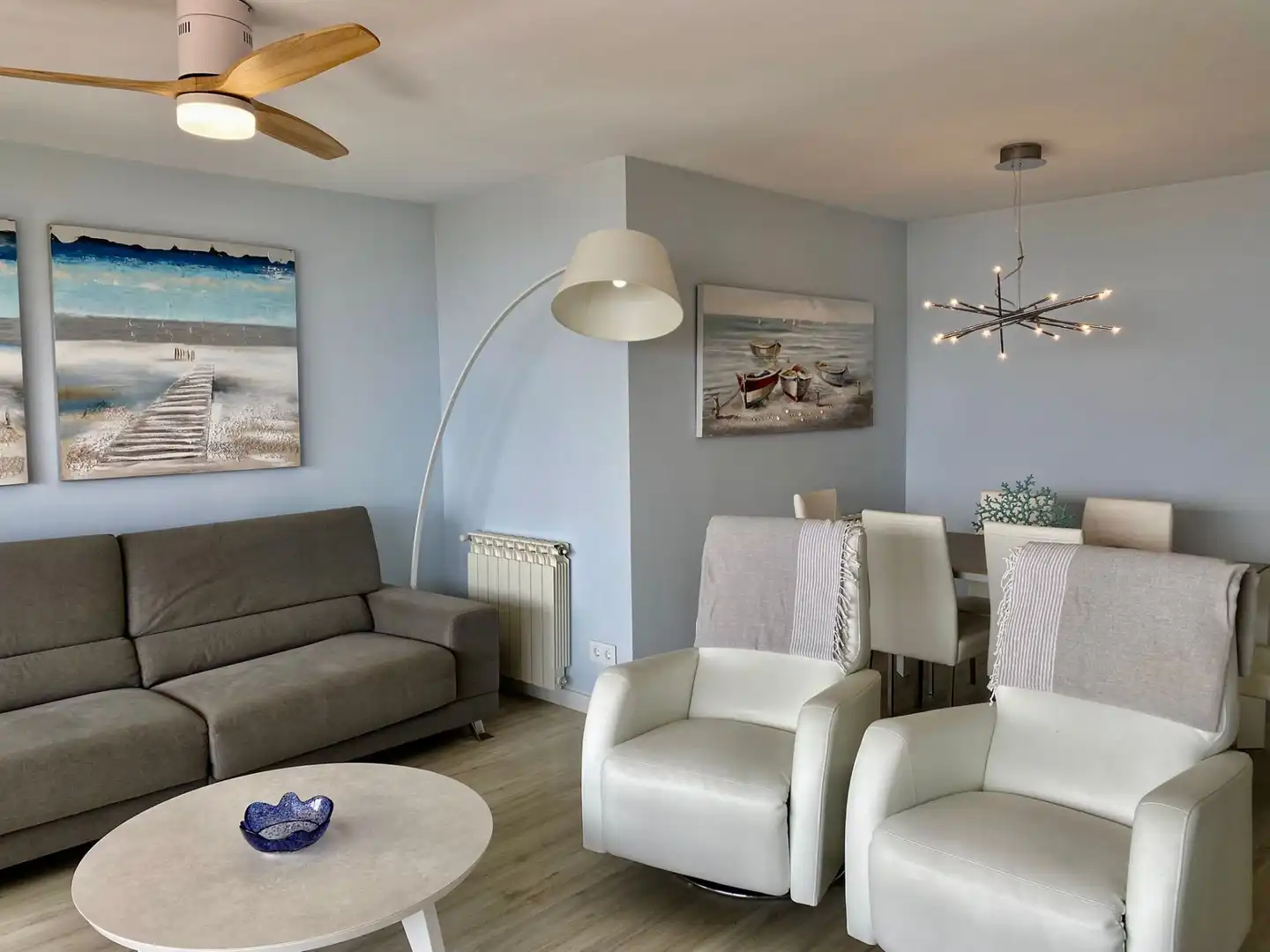 Living room of Flat for sale in Torredembarra  with Heating, Terrace and Storage room