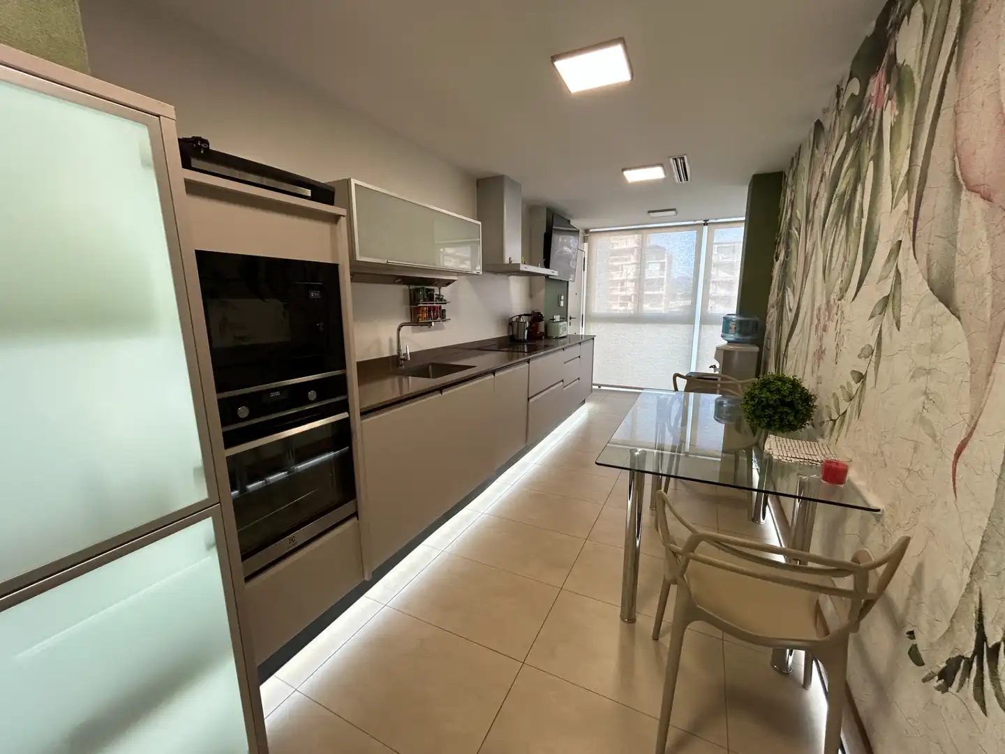 Cocina de Apartamento en venta en Gandia con Aire acondicionado, Terraza y Amueblado