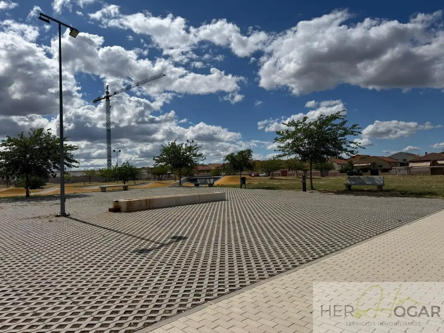 Vista exterior de Casa o chalet en venta en Burguillos de Toledo con Aire acondicionado, Calefacción y Jardín privado