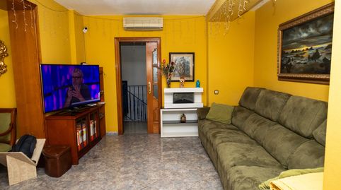 Foto 4 de Casa adosada en venta en Carrer de Gravina, Llefià, Badalona