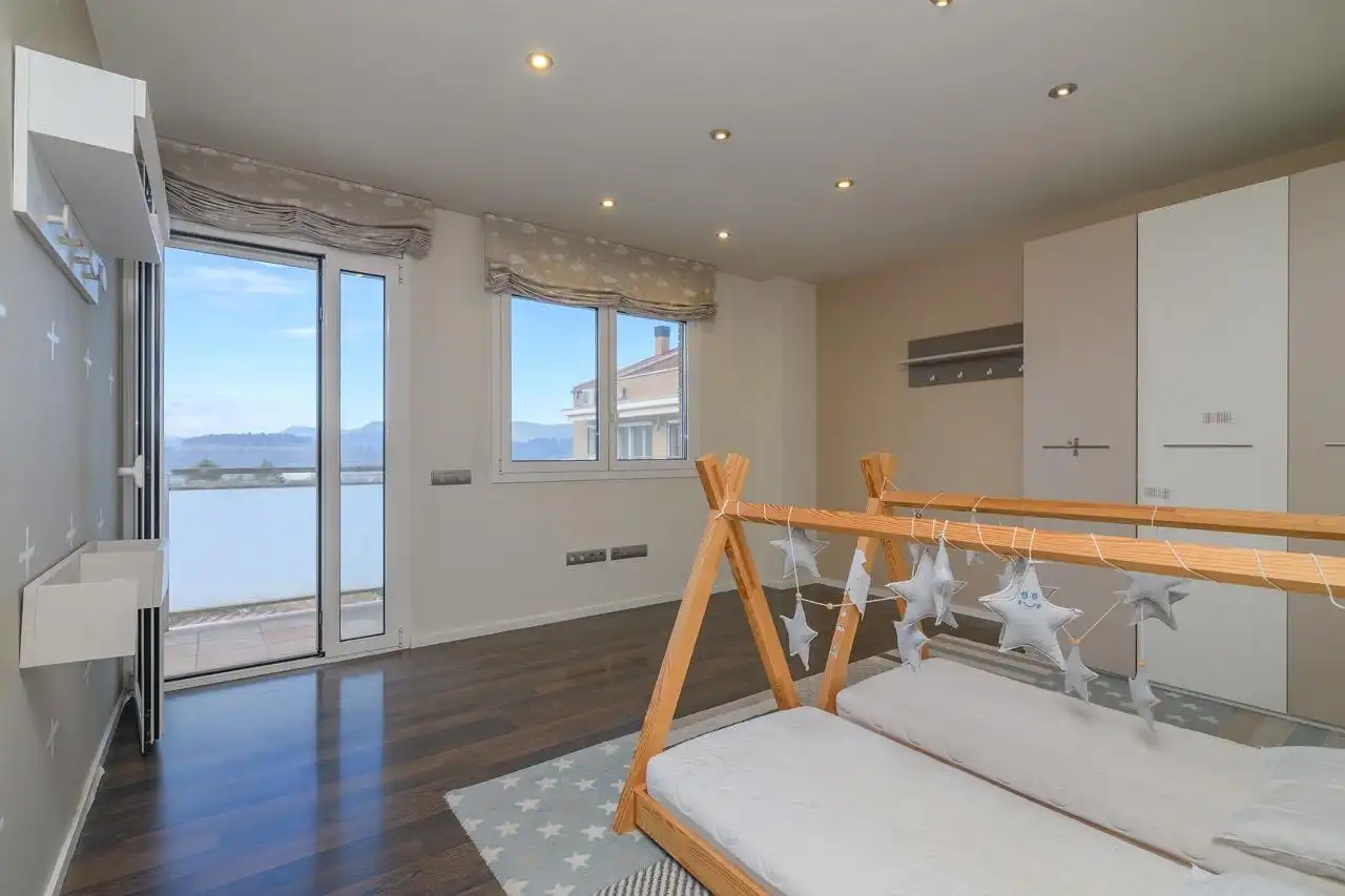 Habitación de Ático en venta en Manresa con Aire acondicionado, Calefacción y Parquet