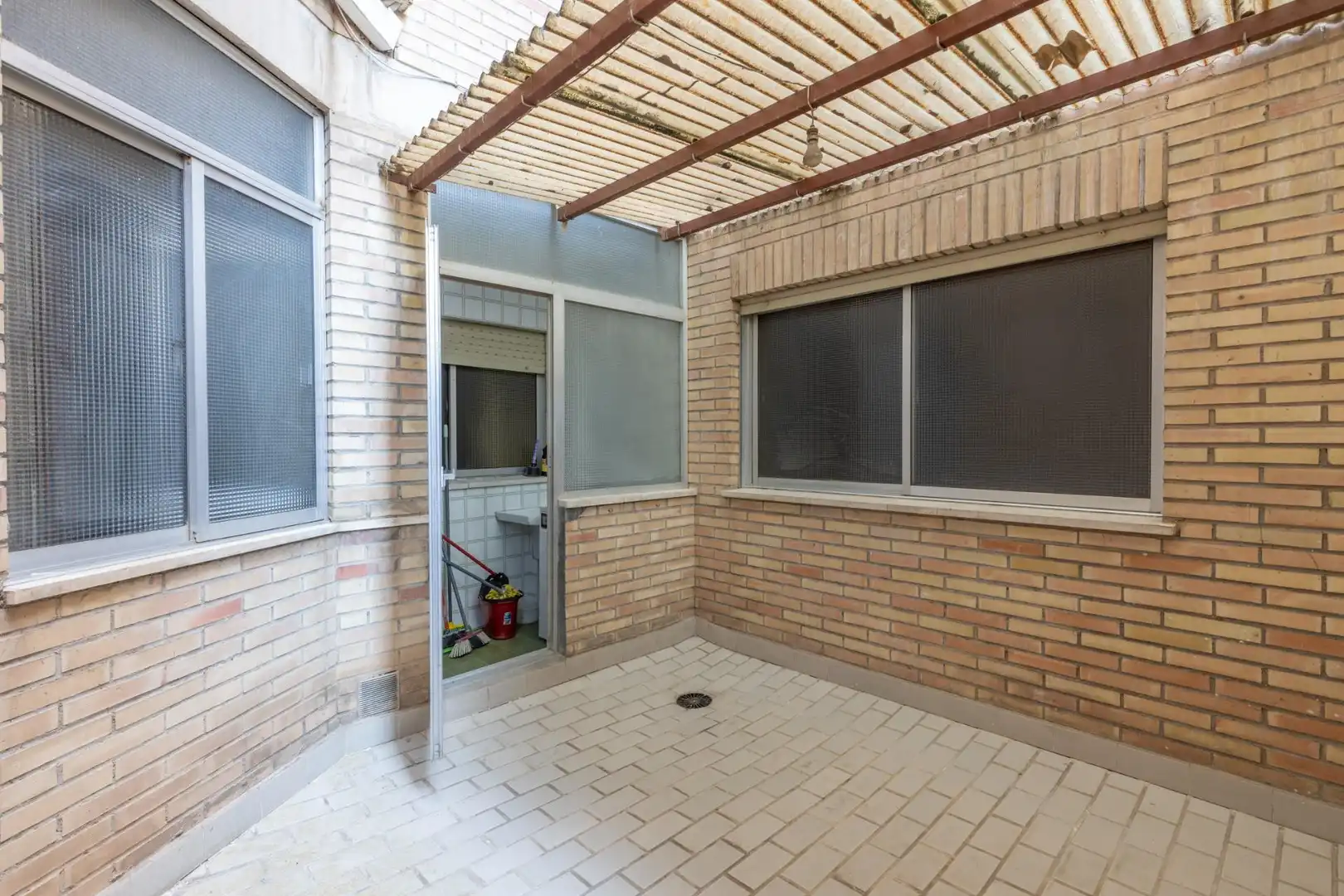 Terrasse von Wohnung zum Verkauf in Granada mit Heizung, Terrasse und Balkon