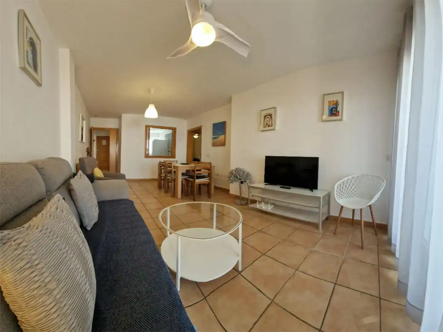 Living room of Flat for rent in Conil de la Frontera  with Air Conditioner, Private garden and Storage room