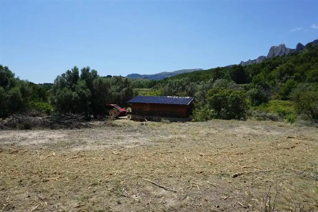 Land for sale in El Castell de Guadalest