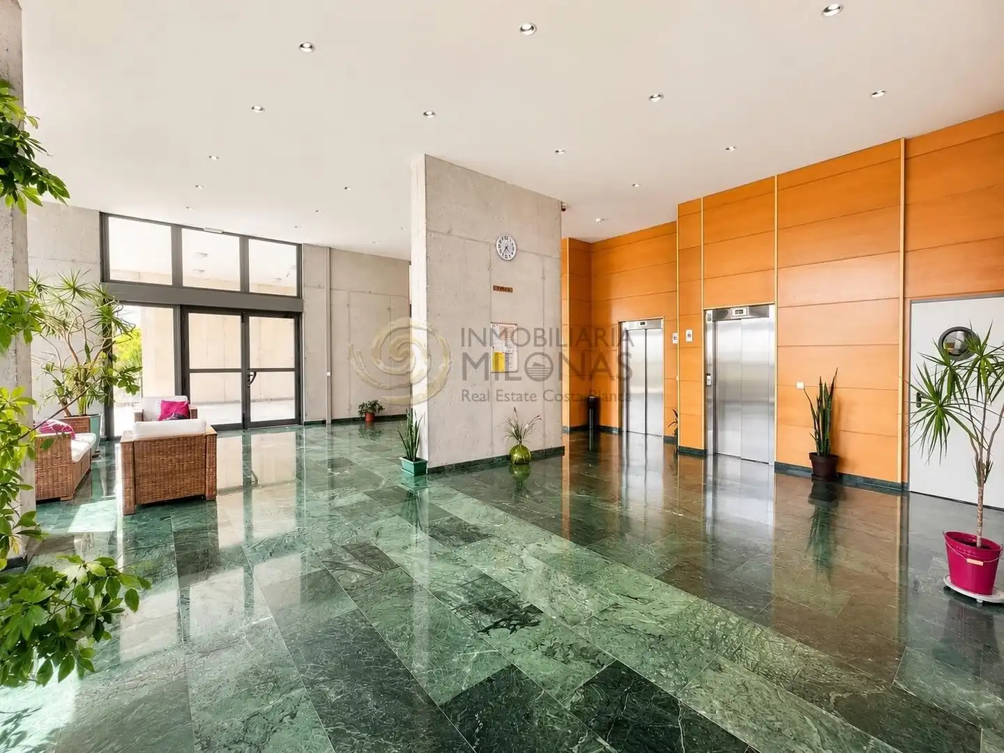 Apartamento con piscina en venta en Via Parque, imagen 6