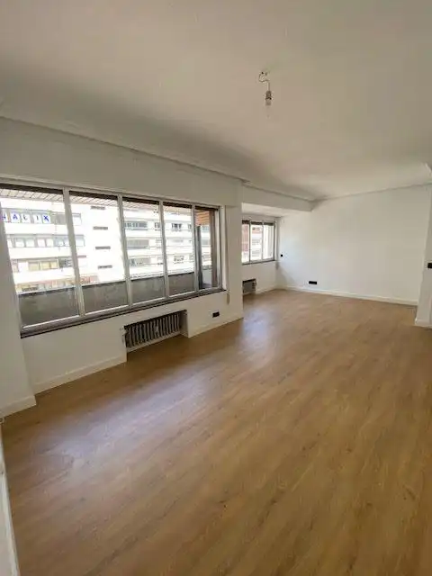 Oficina amb ascensor de lloguer a Centro - Casco Histórico