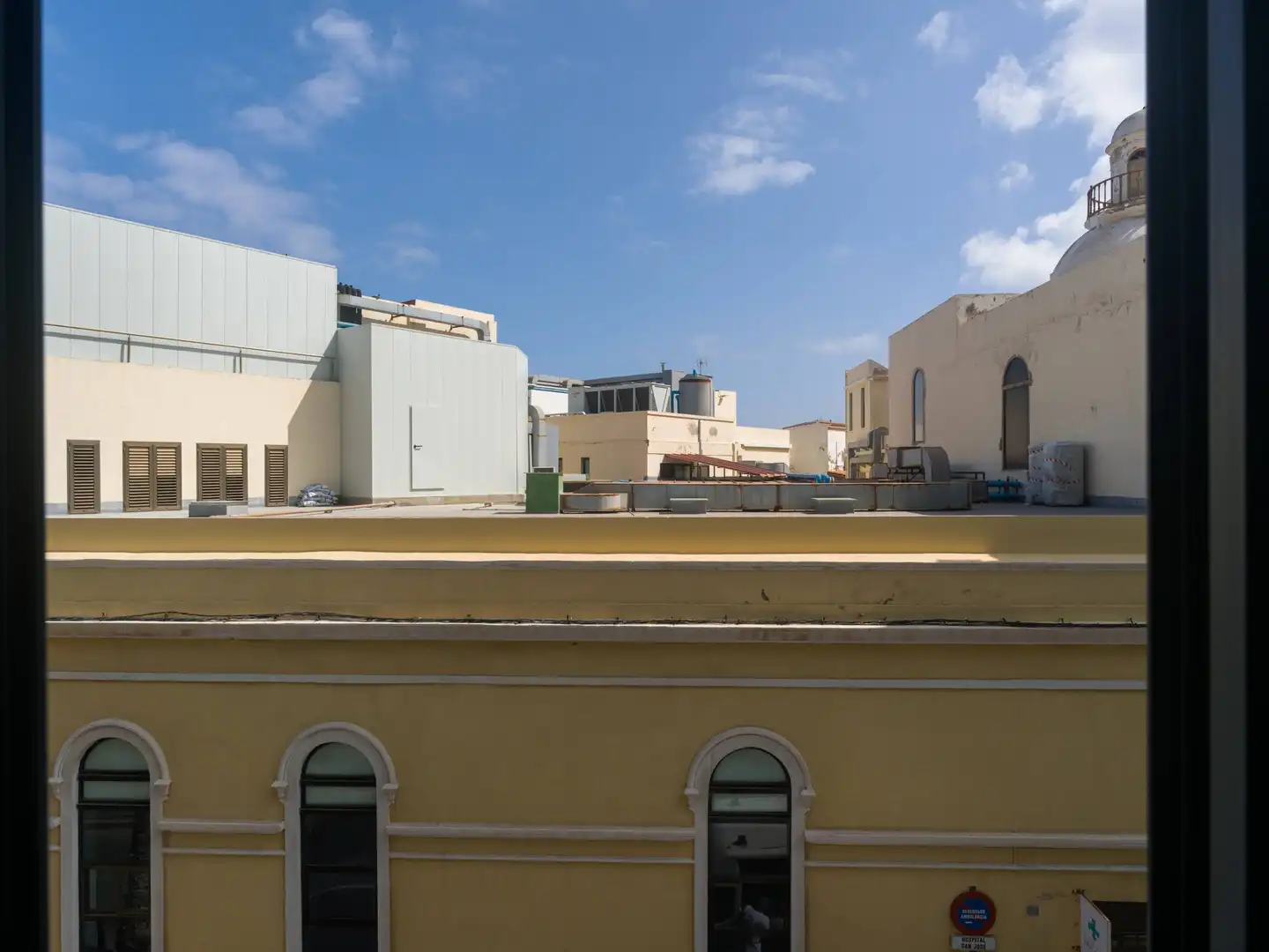 Vista exterior de Pis en venda en Las Palmas de Gran Canaria amb Aire condicionat