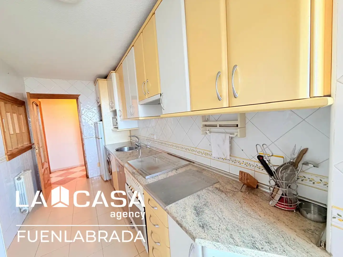 Cocina de Piso en venta en Fuenlabrada con Aire acondicionado, Calefacción y Terraza