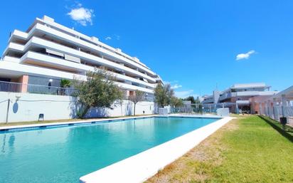 Piscina de Apartament en venda en Algeciras