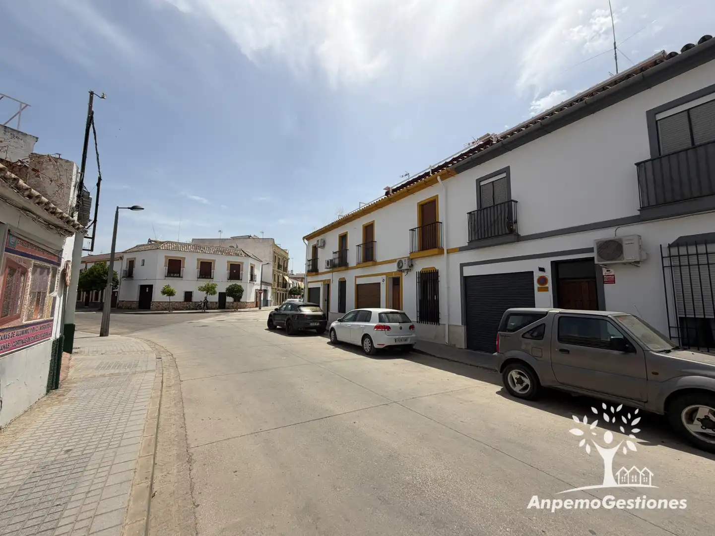 Vista exterior de Casa o xalet en venda en Palma del Río amb Terrassa