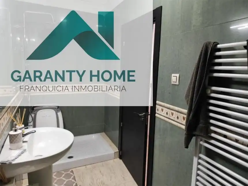 Baño de Dúplex en venta en Jamilena con Aire acondicionado, Calefacción y Parquet