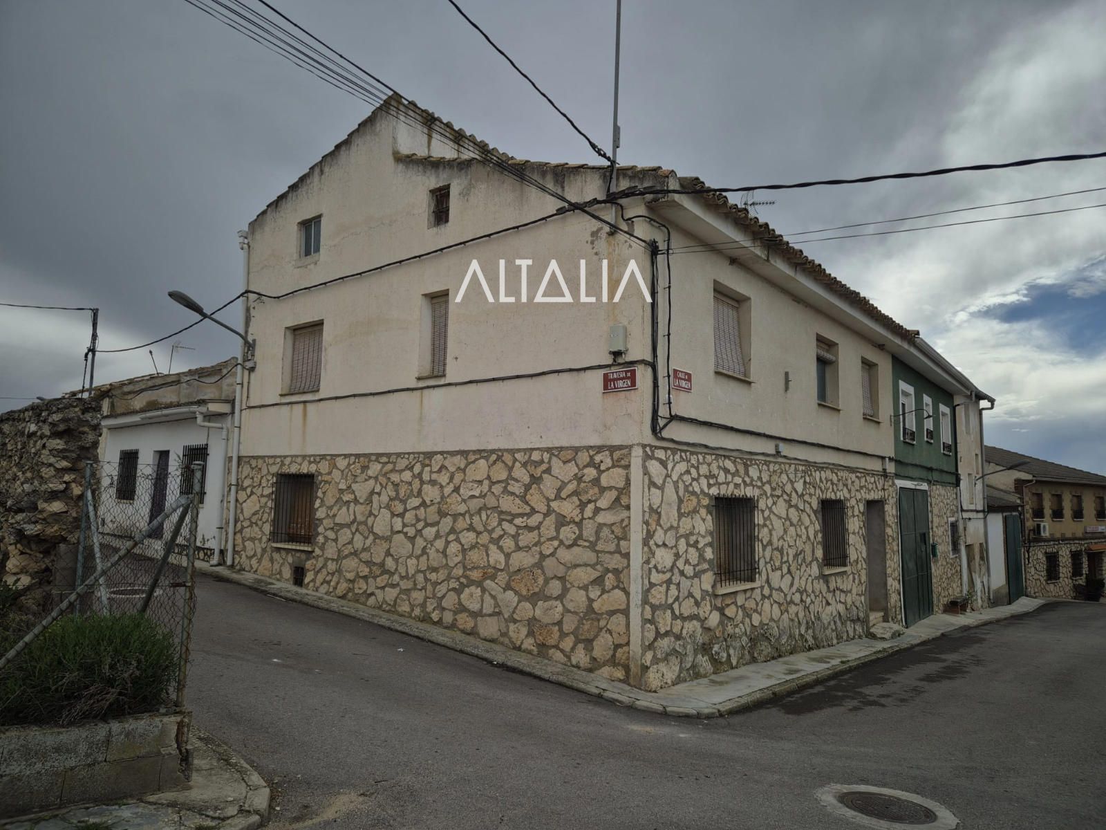 Exterior view of House or chalet for sale in Leganiel  with Heating