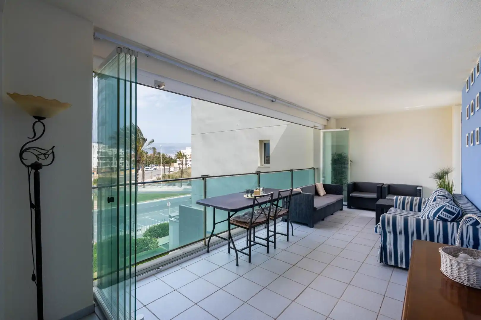 Terrassa de Apartament en venda en Roquetas de Mar amb Aire condicionat, Calefacció i Jardí privat