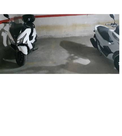 Garaje en Alquiler en Calle Afán de Ribera, 102 en El Cerro